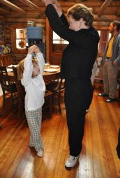 Vida Brown teaching her neice Jamie to dance
